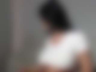 Layla12a's Live Sex Cam Show