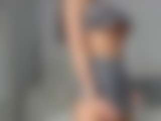 Layla12a's Live Sex Cam Show