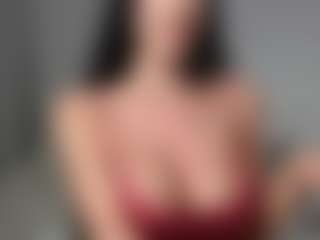 Live cam show with Layla12a - Solo on Camsoda
