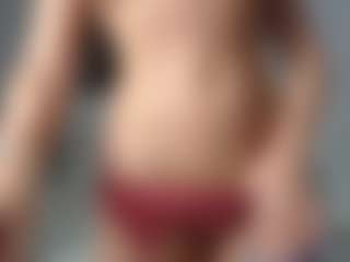 Layla12a's Live Sex Cam Show