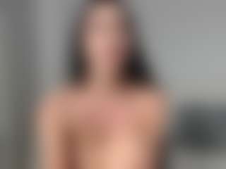 Layla12a's Live Sex Cam Show