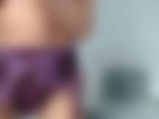Layla12a's Live Sex Cam Show
