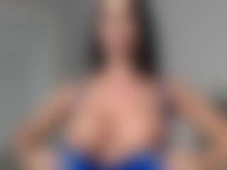 Layla12a's Live Sex Cam Show