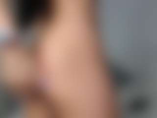 Layla12a's Live Sex Cam Show