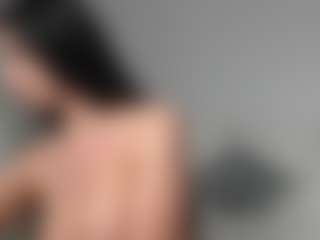 Layla12a's Live Sex Cam Show