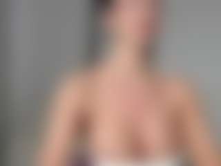 Layla12a's Live Sex Cam Show