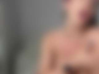 Layla12a's Live Sex Cam Show