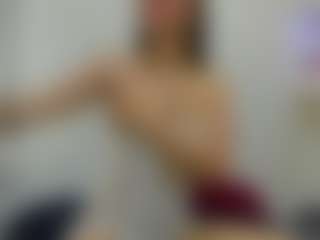 Live cam show with maia-blaze - Cute on Milfs Live