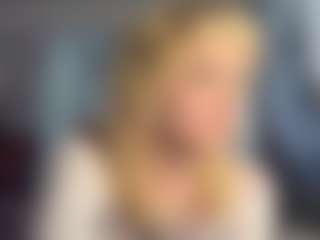 Live cam show with MariKavaney - Middle Aged on justonemore.cc