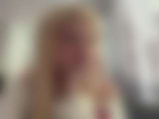 Live cam show with MariKavaney - Bikini on xxxlivecams.org
