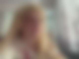 Live cam show with MariKavaney - Ebony on Dolls Live | united states