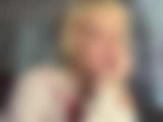 Live cam show with MariKavaney - Bikini on CSO-WL