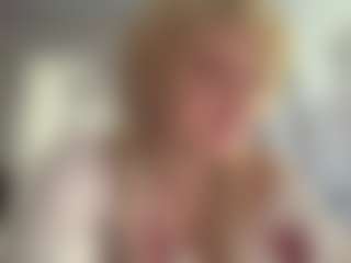 Live cam show with MariKavaney - Nipple Piercings on nudelive.tv
