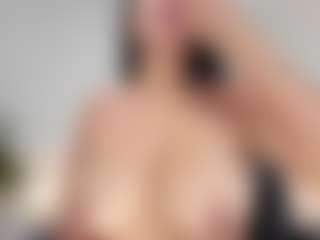 martina-evan's Live Sex Cam Show