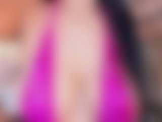 martina-evan's Live Sex Cam Show