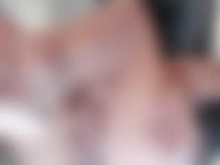 martina-evan's Live Sex Cam Show