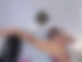 Live cam show with martina-evan - Oil on Camsoda