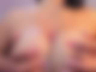 martina-evan's Live Sex Cam Show
