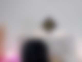 martina-evan's Live Sex Cam Show