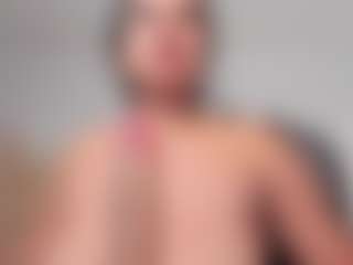 martina-evan's Live Sex Cam Show