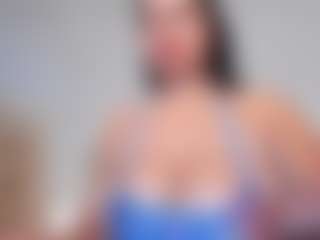 martina-evan's Live Sex Cam Show