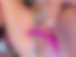 martina-evan's Live Sex Cam Show