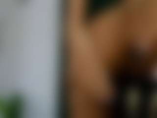 Live cam show with milapetiteAsm - Legs on Streamer API