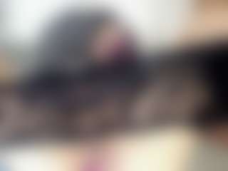 Live cam show with naiah-blue - Facial on Camming Site