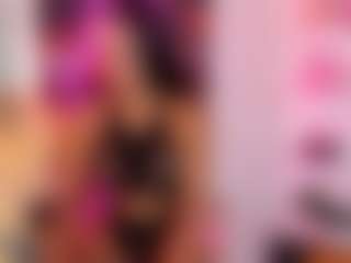 Live cam show with EBONY-BRATZ - Average on Camsoda