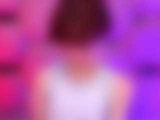 Live cam show with NorthHale - Petite on CamSodaAdn