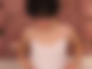 Live cam show with NorthHale - Facial on chickslive.net