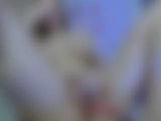 Live cam show with Olivia-Flores - Big Tits on CamwithHer
