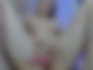 Live cam show with Olivia-Flores - Blonde Hair on Uber Horny