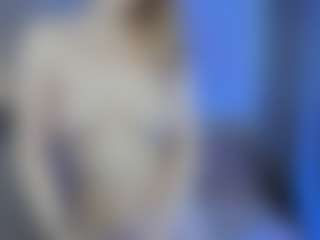 Live cam show with Olivia-Flores - Lovense on Mixed Magazine Live