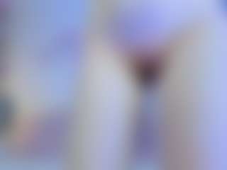 Olivia-Flores's Live Sex Cam Show