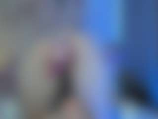 Live cam show with Olivia-Flores - Beauty on Camiplay Live