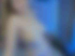 Live cam show with Olivia-Flores - Grey on Camsoda