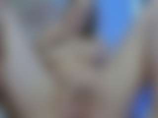 Olivia-Flores's Live Sex Cam Show