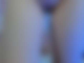 Olivia-Flores's Live Sex Cam Show