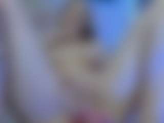 Live cam show with Olivia-Flores - Strip on madthumbs