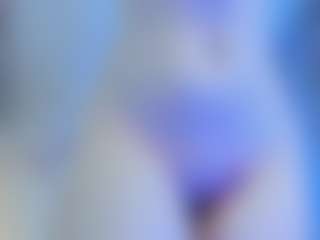 Live cam show with Olivia-Flores - Big Ass Big Tits on Camsoda