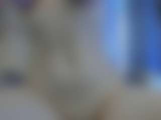Live cam show with Olivia-Flores - Teen (18+) on TottyGirls