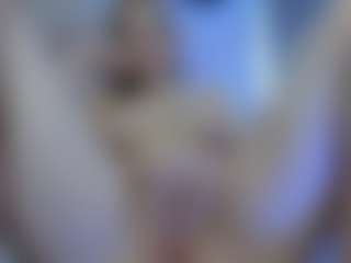 Olivia-Flores's Live Sex Cam Show