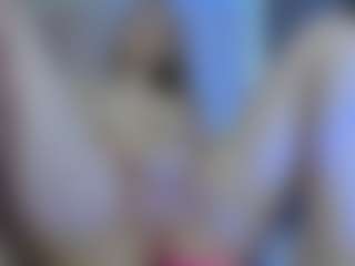 Olivia-Flores's Live Sex Cam Show