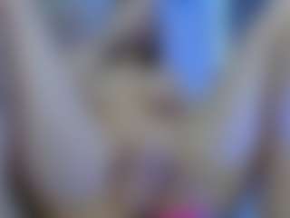 Olivia-Flores's Live Sex Cam Show
