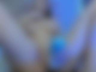 Olivia-Flores's Live Sex Cam Show