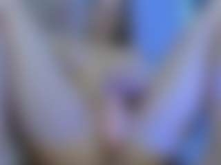 Olivia-Flores's Live Sex Cam Show