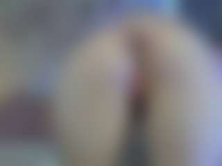 Olivia-Flores's Live Sex Cam Show