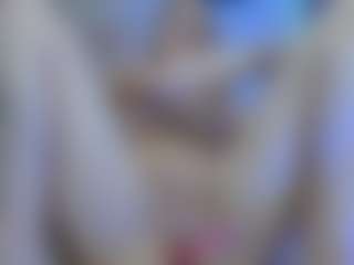 Olivia-Flores's Live Sex Cam Show
