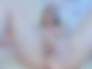 Olivia-Flores's Live Sex Cam Show